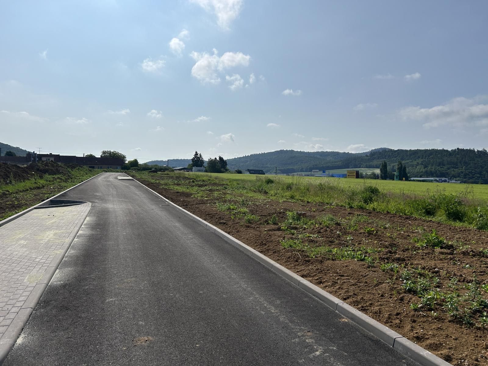 Prodej pozemek pro bydlení - Lipůvka, 900 m²