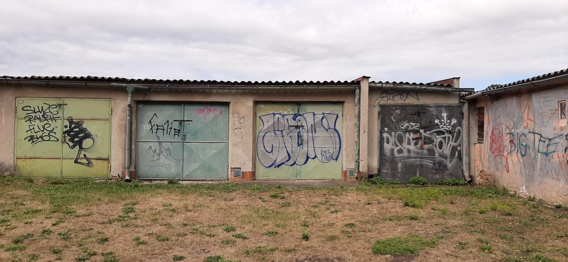 Garáže, Cheb, 19 m² - 2