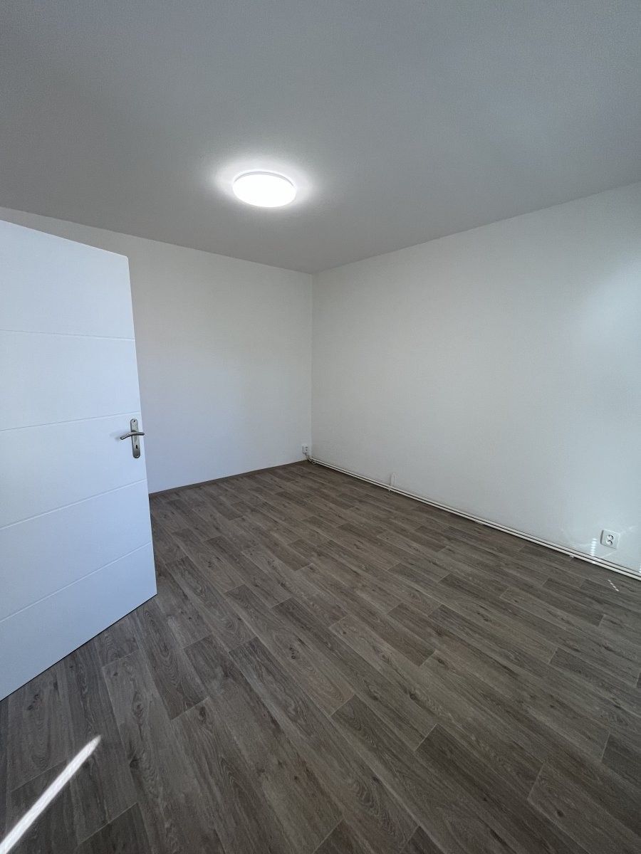 Pronájem byt 3+1 - Padělky, Slušovice, 72 m² - 5