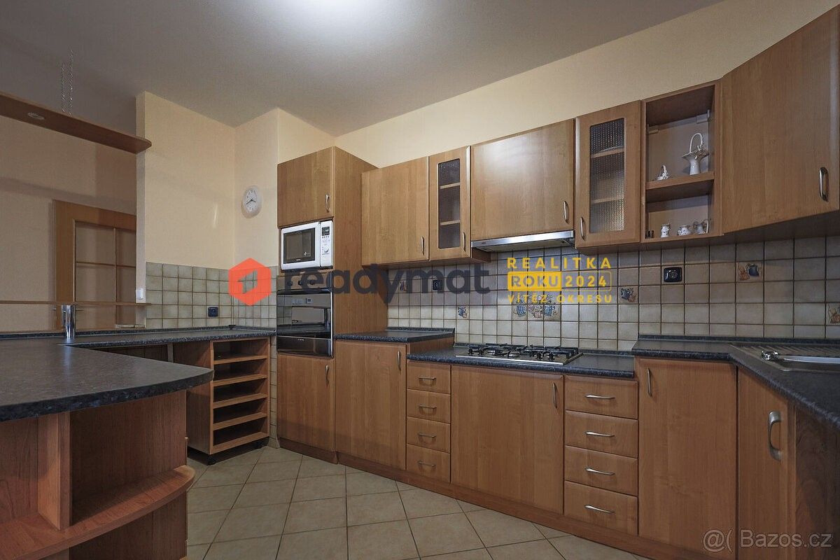 Pronájem byt - Dubňany, 696 03