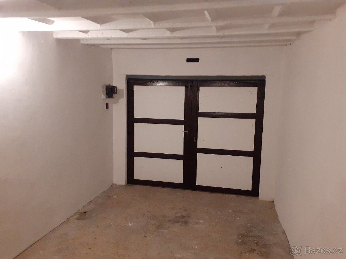 Pronájem garáž - Tábor, 390 02