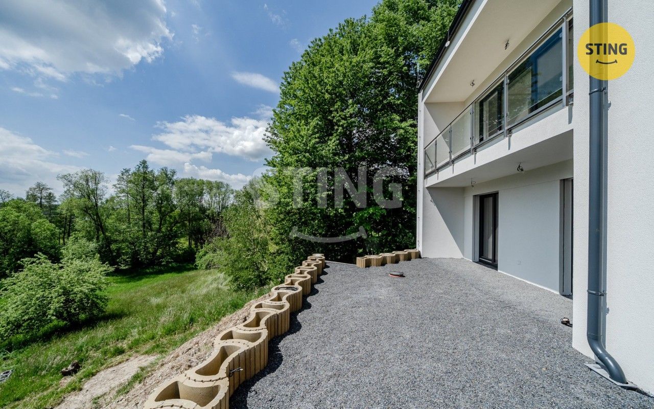 Rodinné domy, Škrbeňská, Šenov, 137 m² - 2