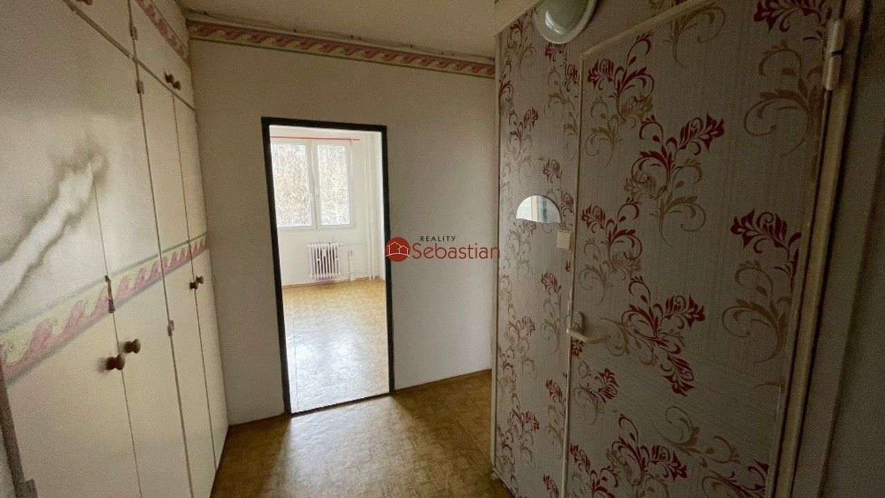 Pronájem byt 2+kk - Josefa Suka, Most, 40 m²