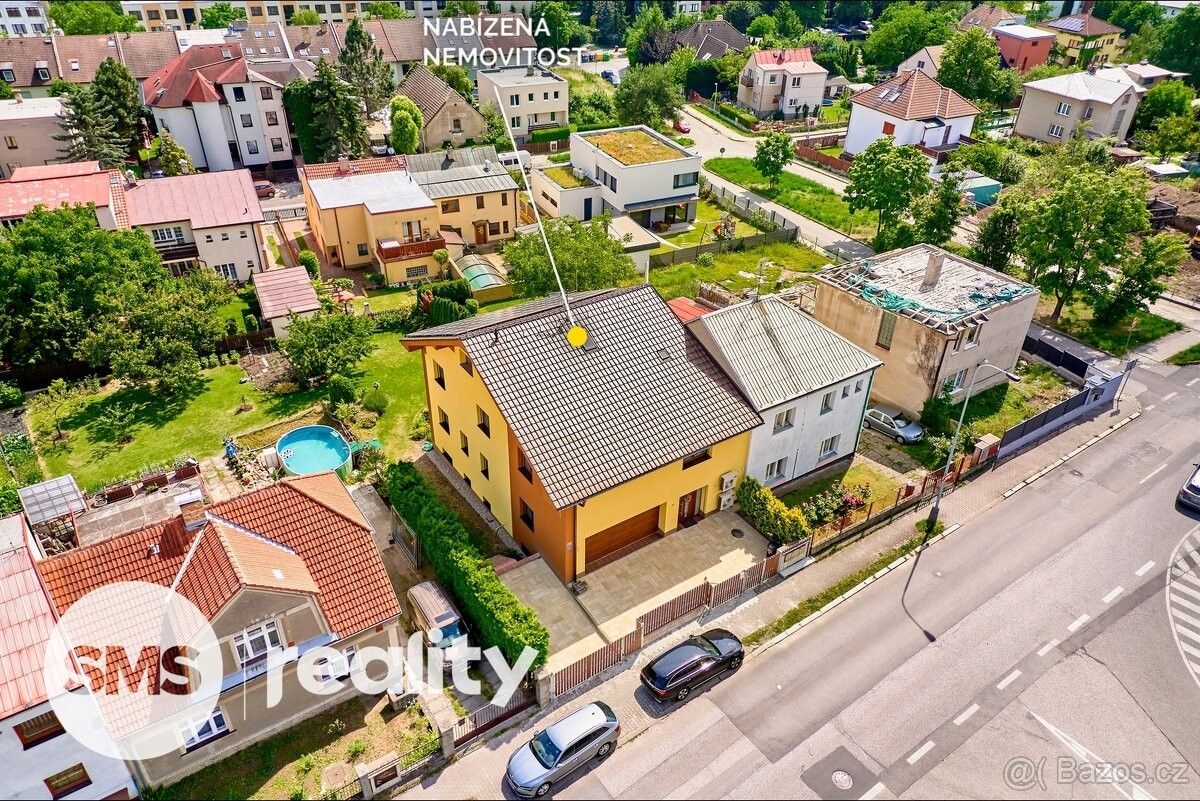 Prodej rodinný dům - Praha, 155 00