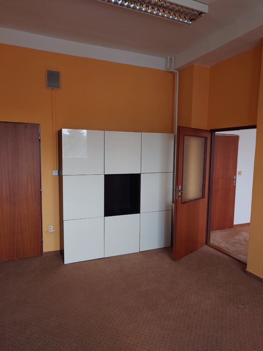 Pronájem kancelář - Praha, 156 00