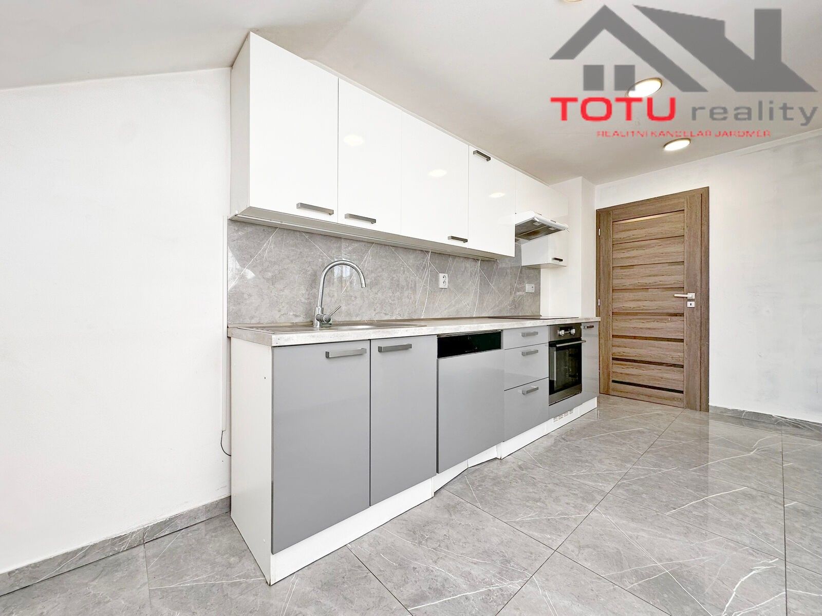 Byt 3+1 · 86 m² · Voletinská, Trutnov Poříčí - 3