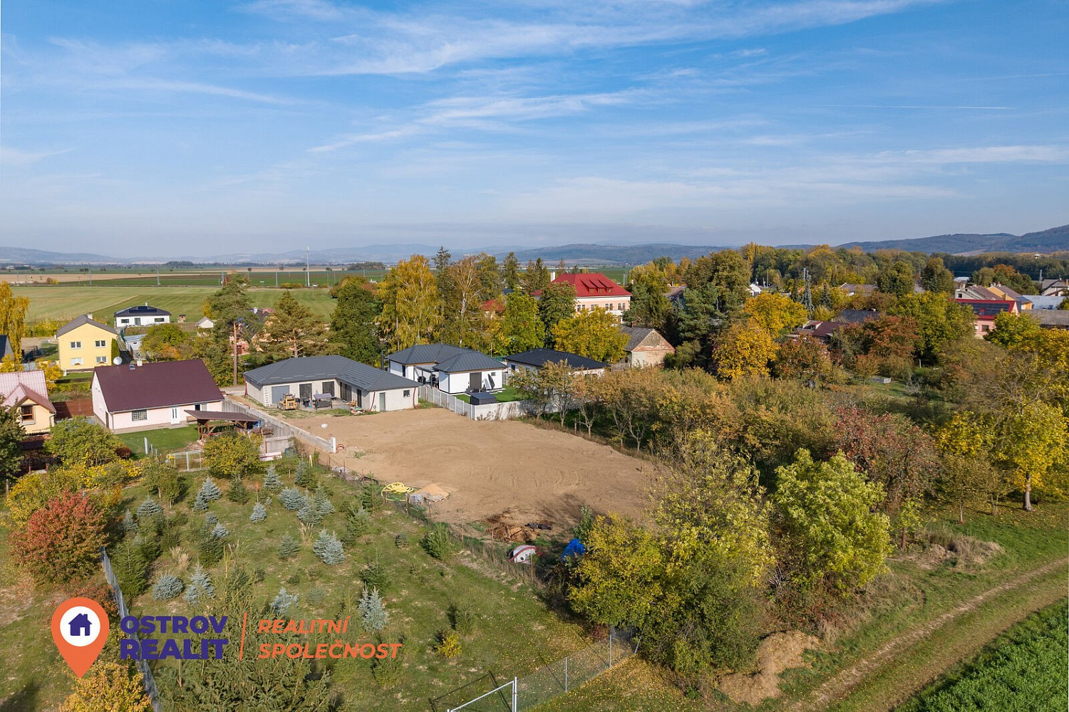 Prodej pozemek pro bydlení - Újezd, okres Olomouc - 5