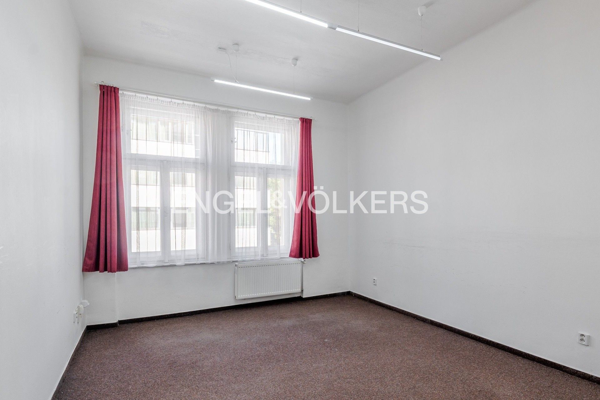 Kancelář · 22 m² · Domažlická 1053, Praha Žižkov - 3