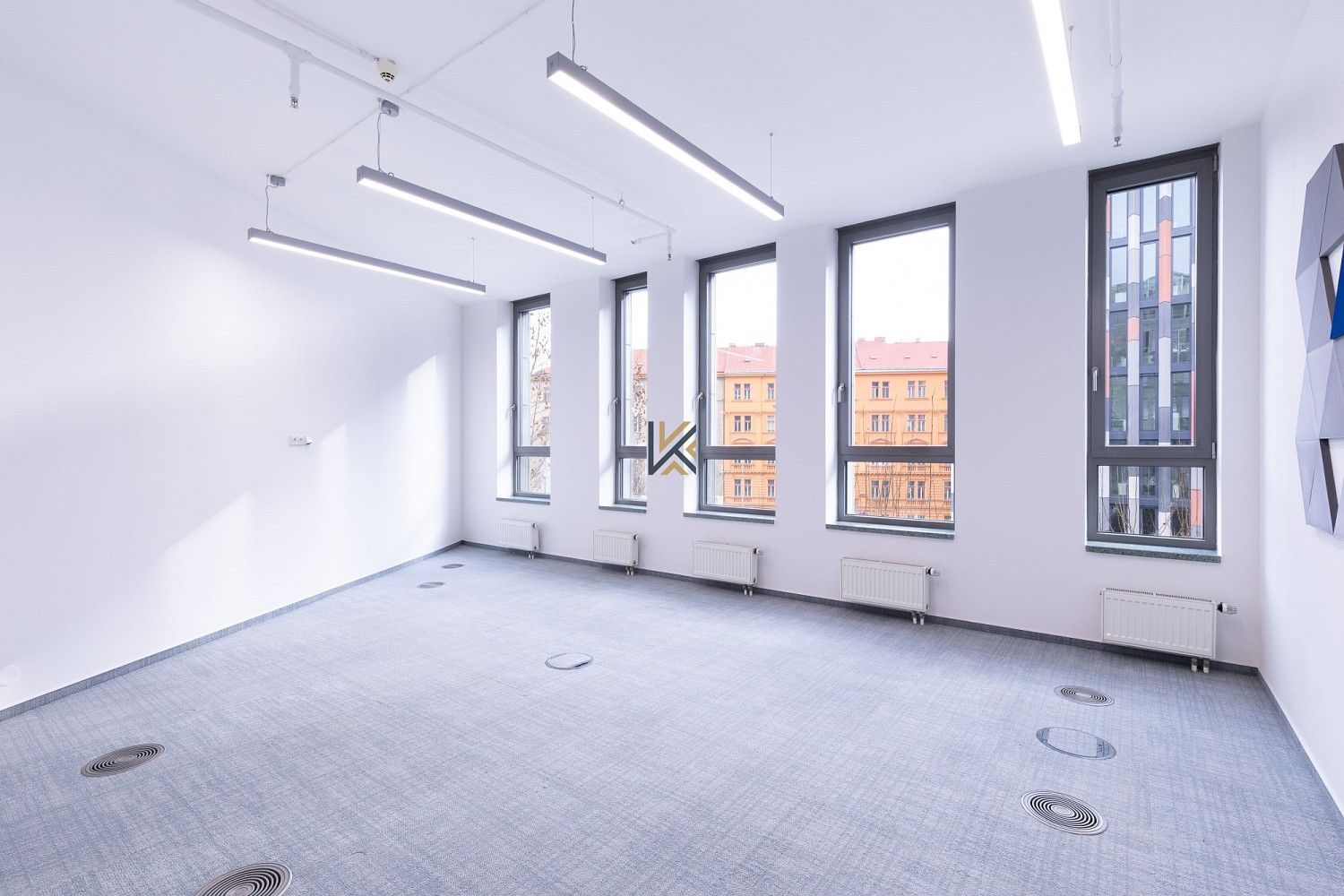 Kancelář · 1 552 m² · Praha - Karlín, okres Praha 8, Hlavní město Praha - 3