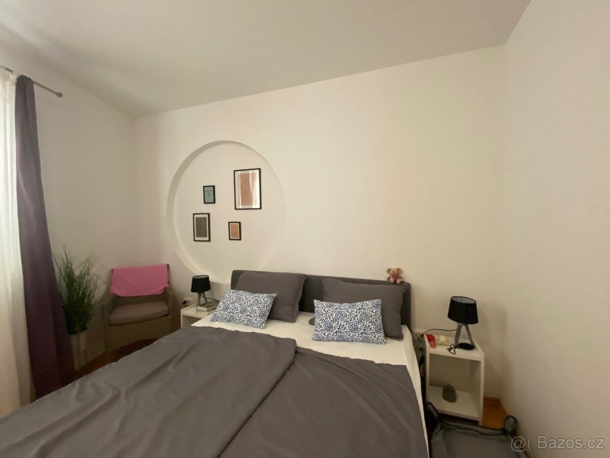 Prodej byt - 987 66, Zahraničí