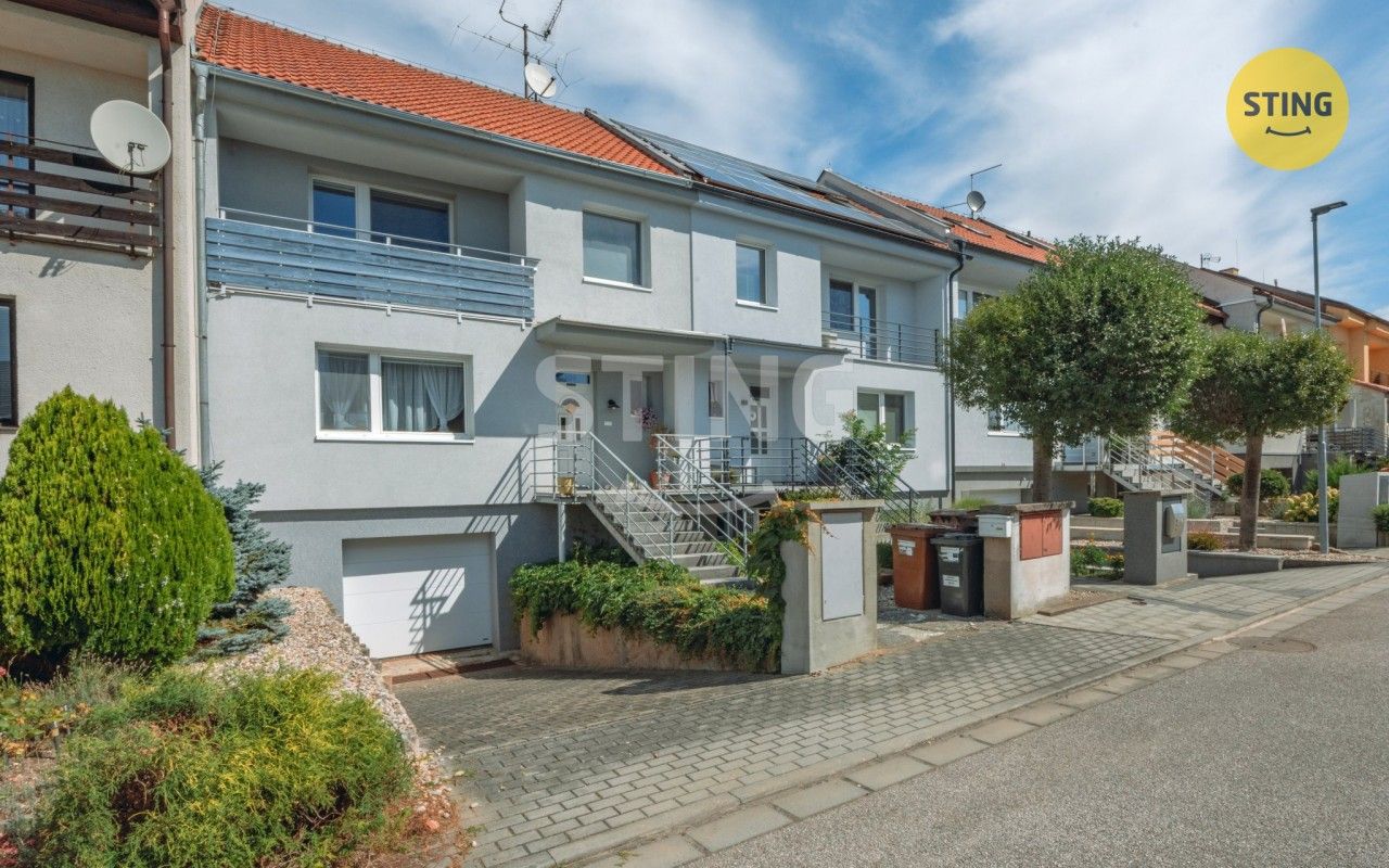 Rodinné domy, K Zahrádkám, Srch, 171 m² - 1