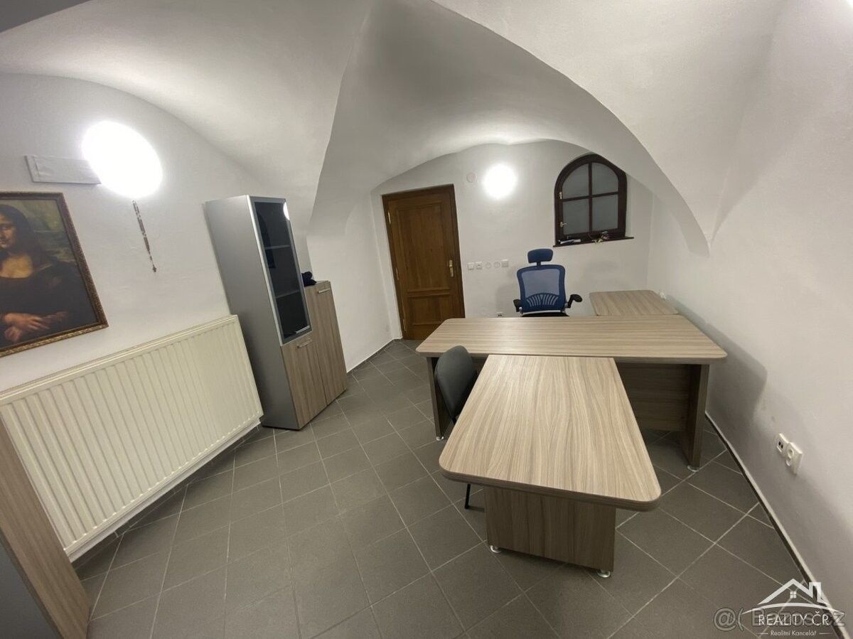 Pronájem kancelář - Jihlava, 586 01