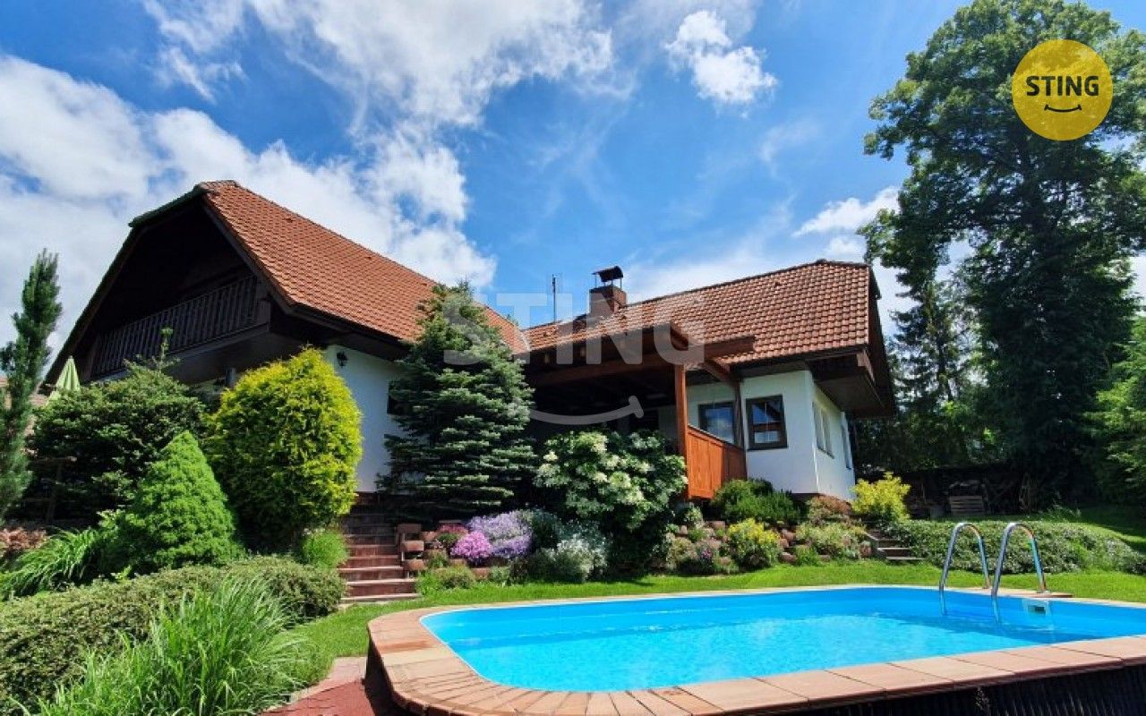 Ubytovací zařízení, 268 m²