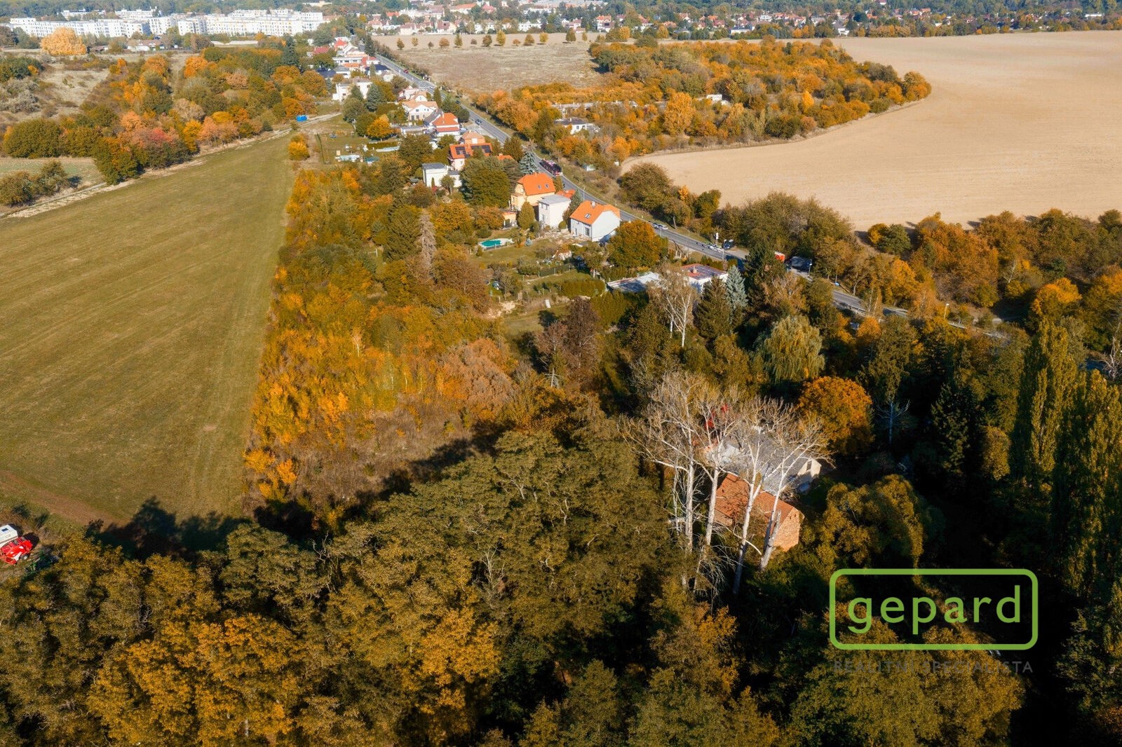 Pozemek pro bydlení · 4 855 m² · Praha - 4