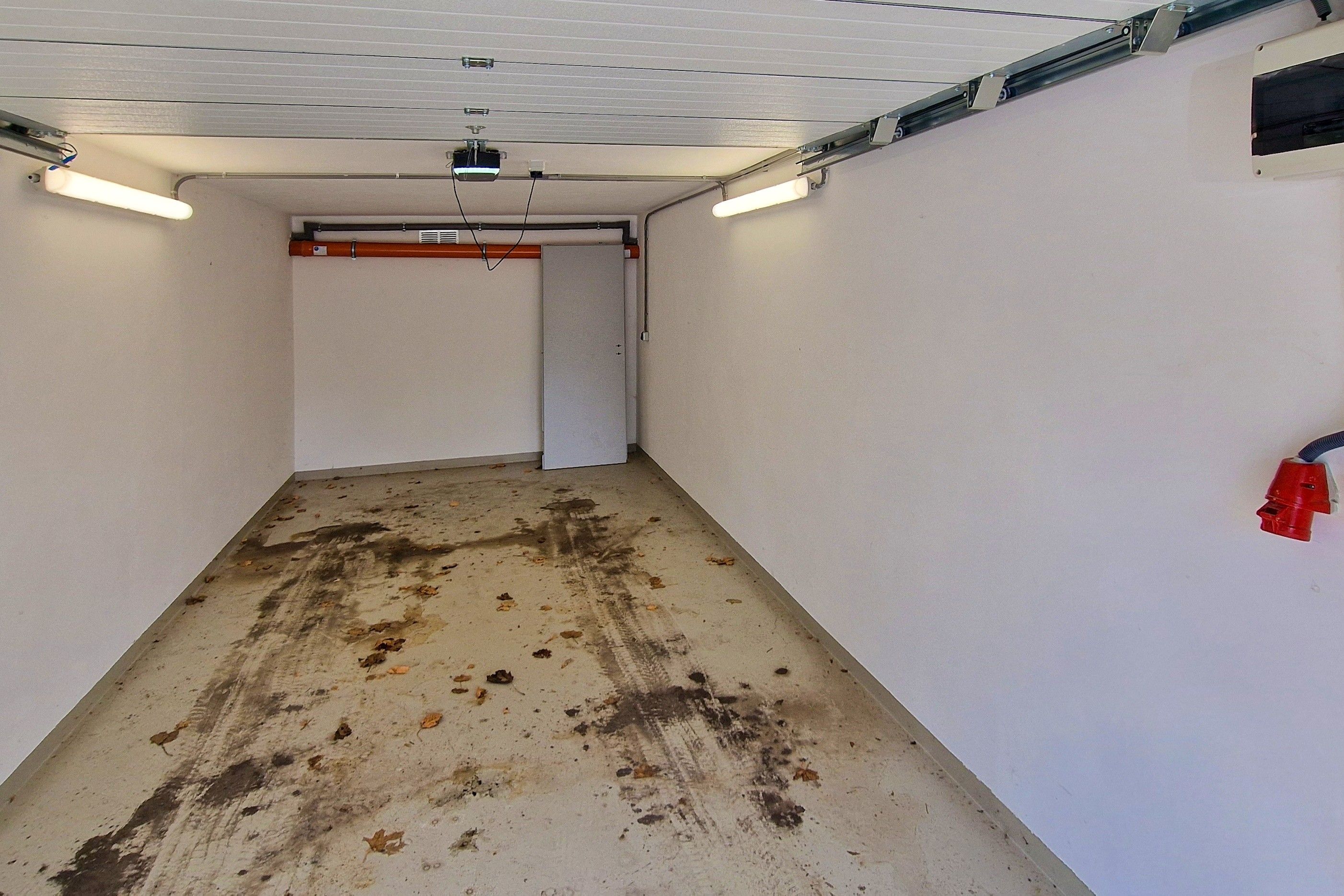 Prodej garáž - Holzova 3135, Brno Líšeň, 20 m² - 5