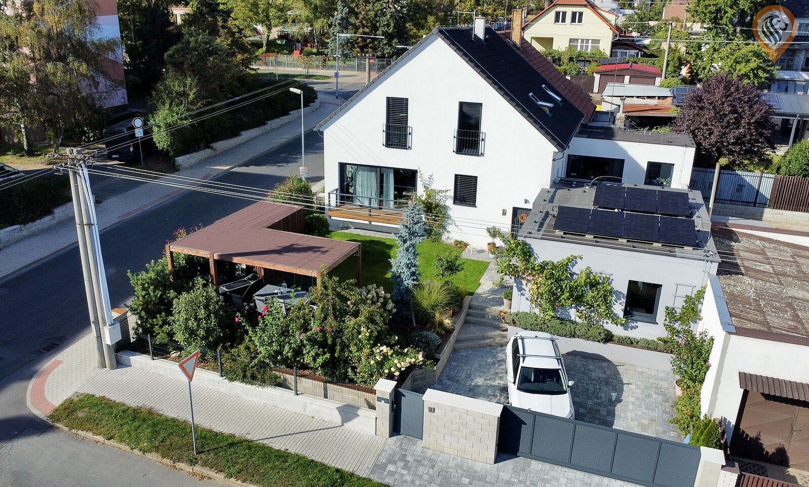 Rodinné domy, Petra Hrubého, Slaný, okres Kladno, 203 m² - 2