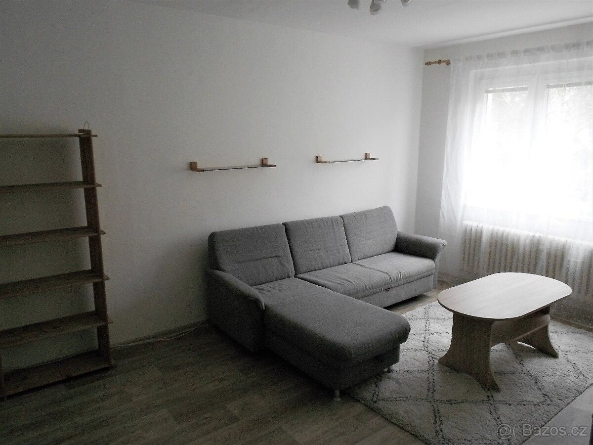 Pronájem byt 2+1 - Kroměříž, 767 01, 56 m²
