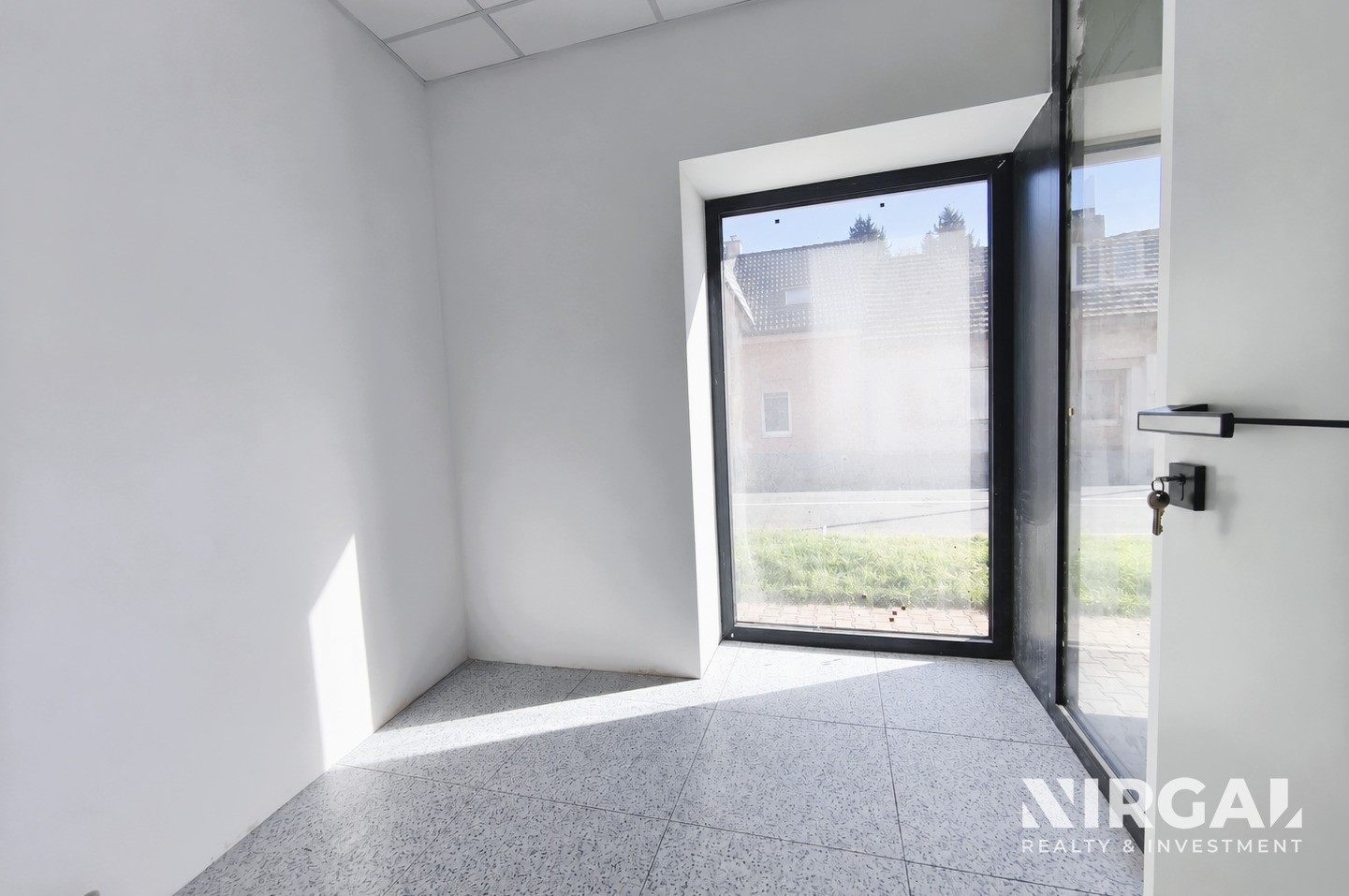 Komerční nemovitost · 47 m² · U starého mlýna, Praha - 4