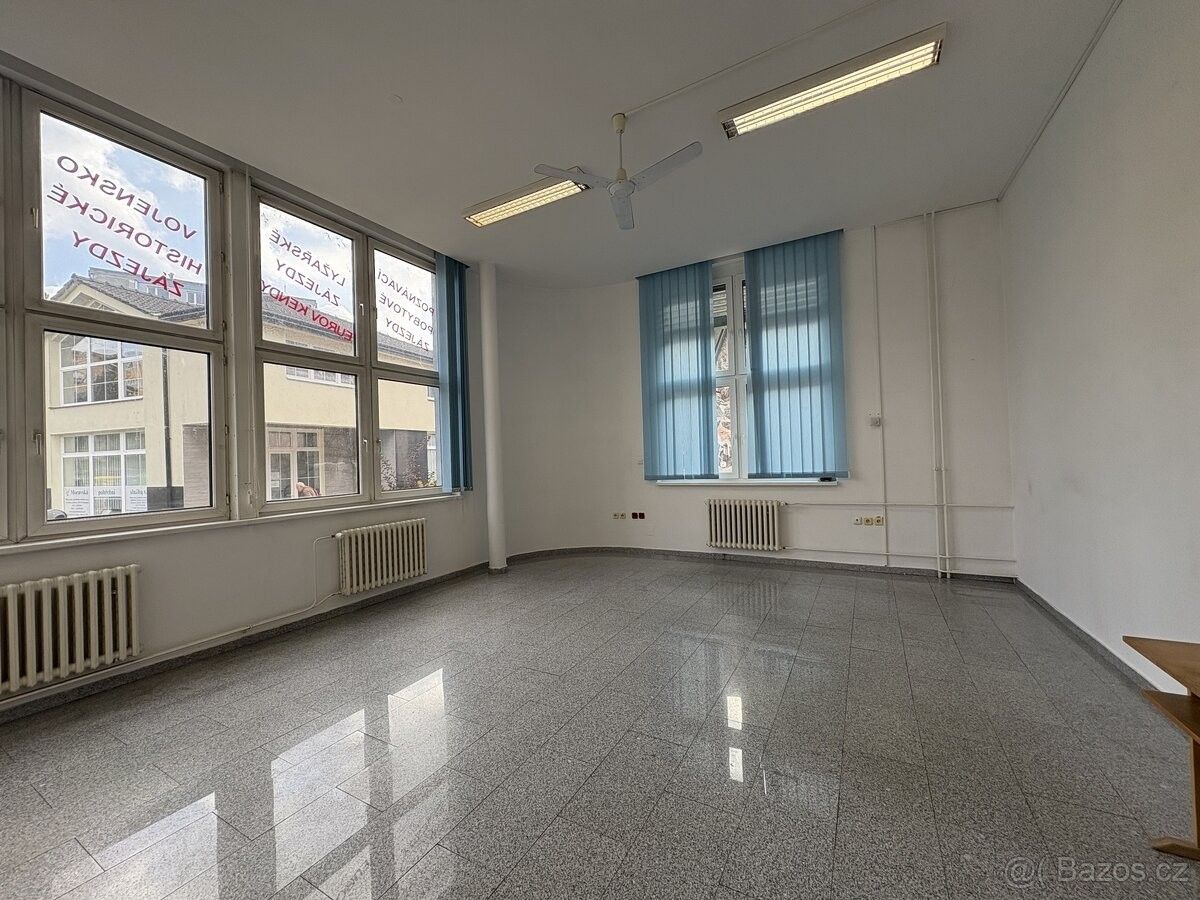 Pronájem kancelář - Zábřeh, 789 01