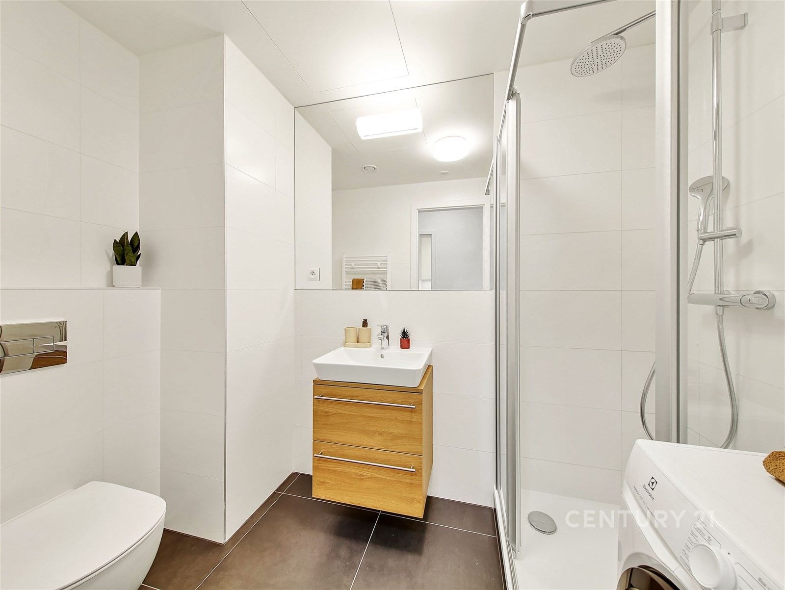 Prodej byt 2+kk - Na Větrníku 2513, Praha Břevnov, 55 m² - 5