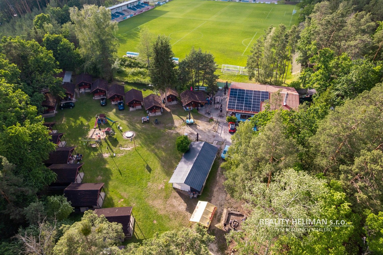 Ubytovací zařízení, Sezimovo Ústí, okres Tábor, Jihočeský kraj, 220 m² - 1