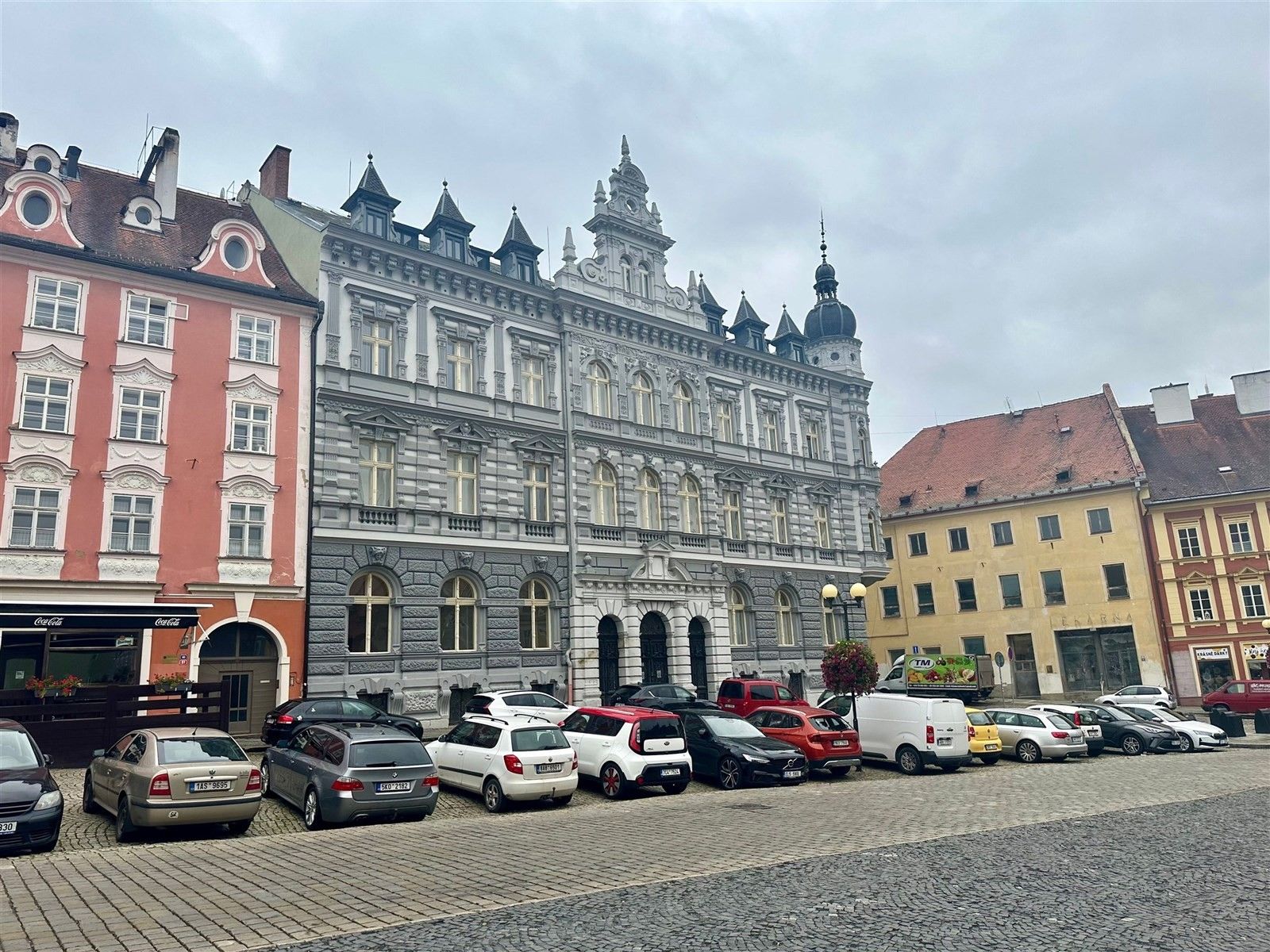 3+kk, náměstí Krále Jiřího z Poděbrad, Cheb, 90 m²