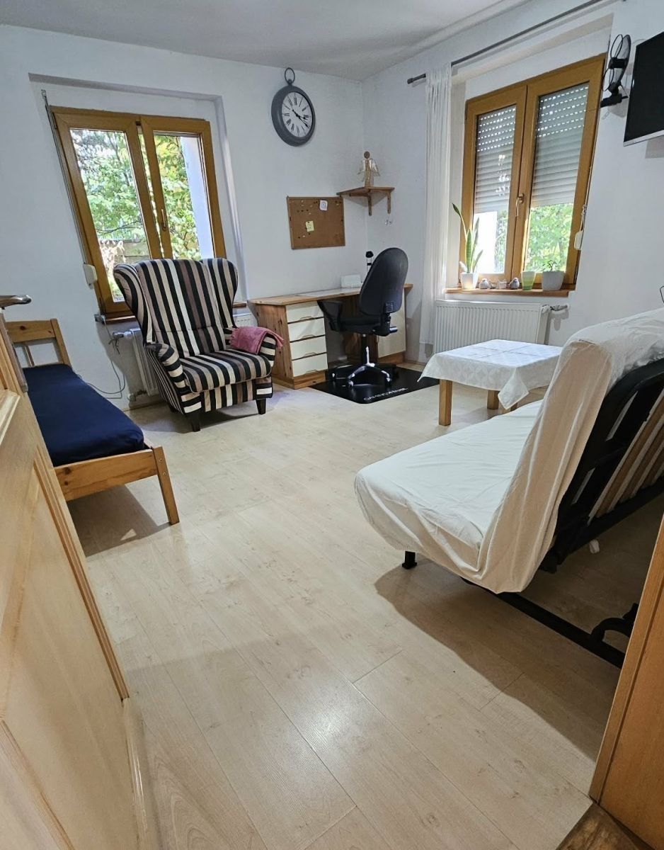Byt 1+1 · 32 m² · Na Výšině, Karlovy Vary - Bohatice, Karlovarský kraj - 4