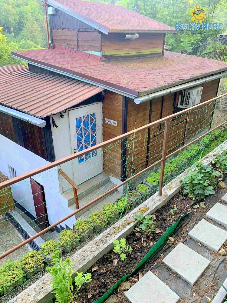 Chalupy, Jílové u Prahy - Luka pod Medníkem, okres Praha-západ, Středočeský kraj, 100 m²