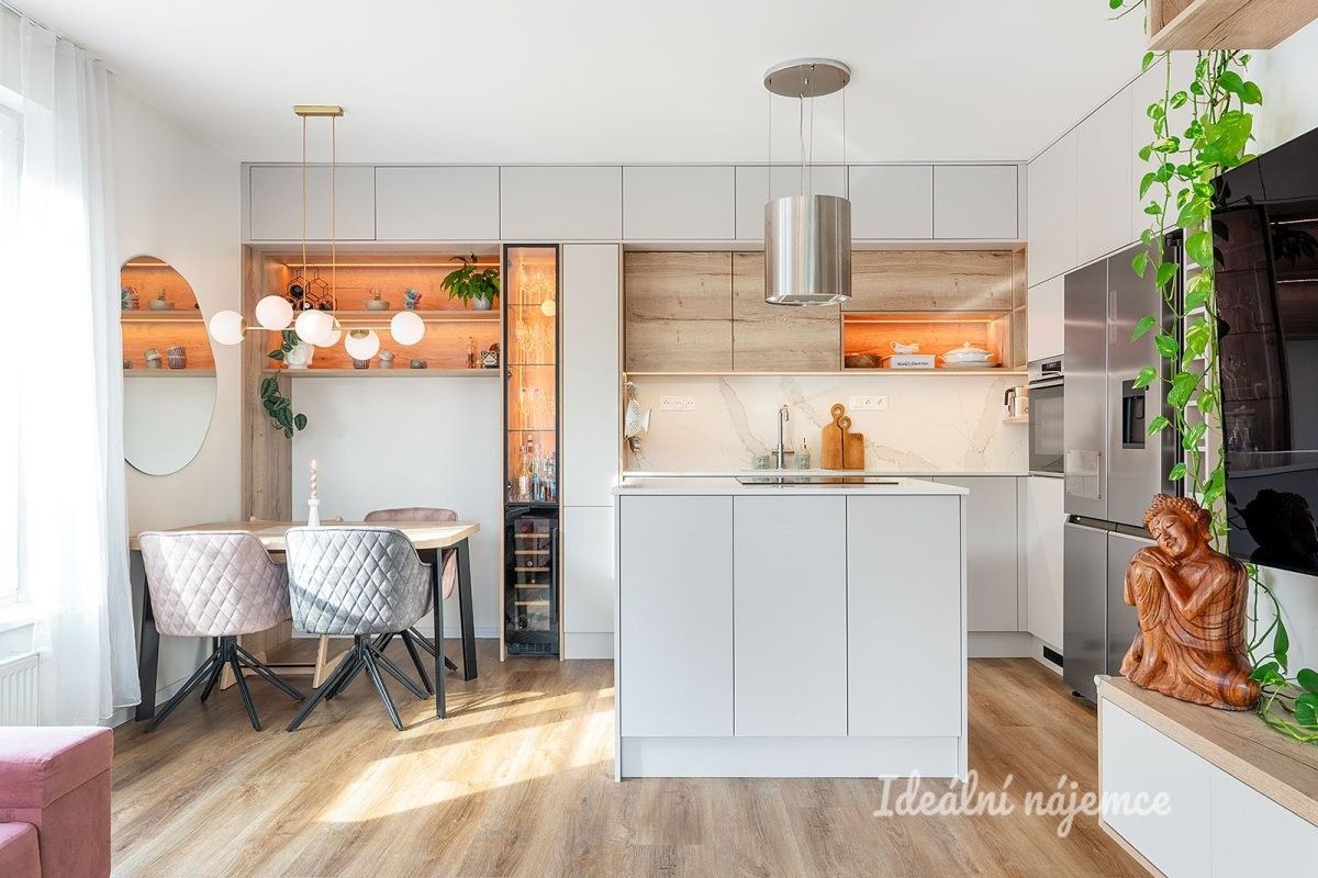 3+kk, K jezeru, Praha, 70 m² - 2