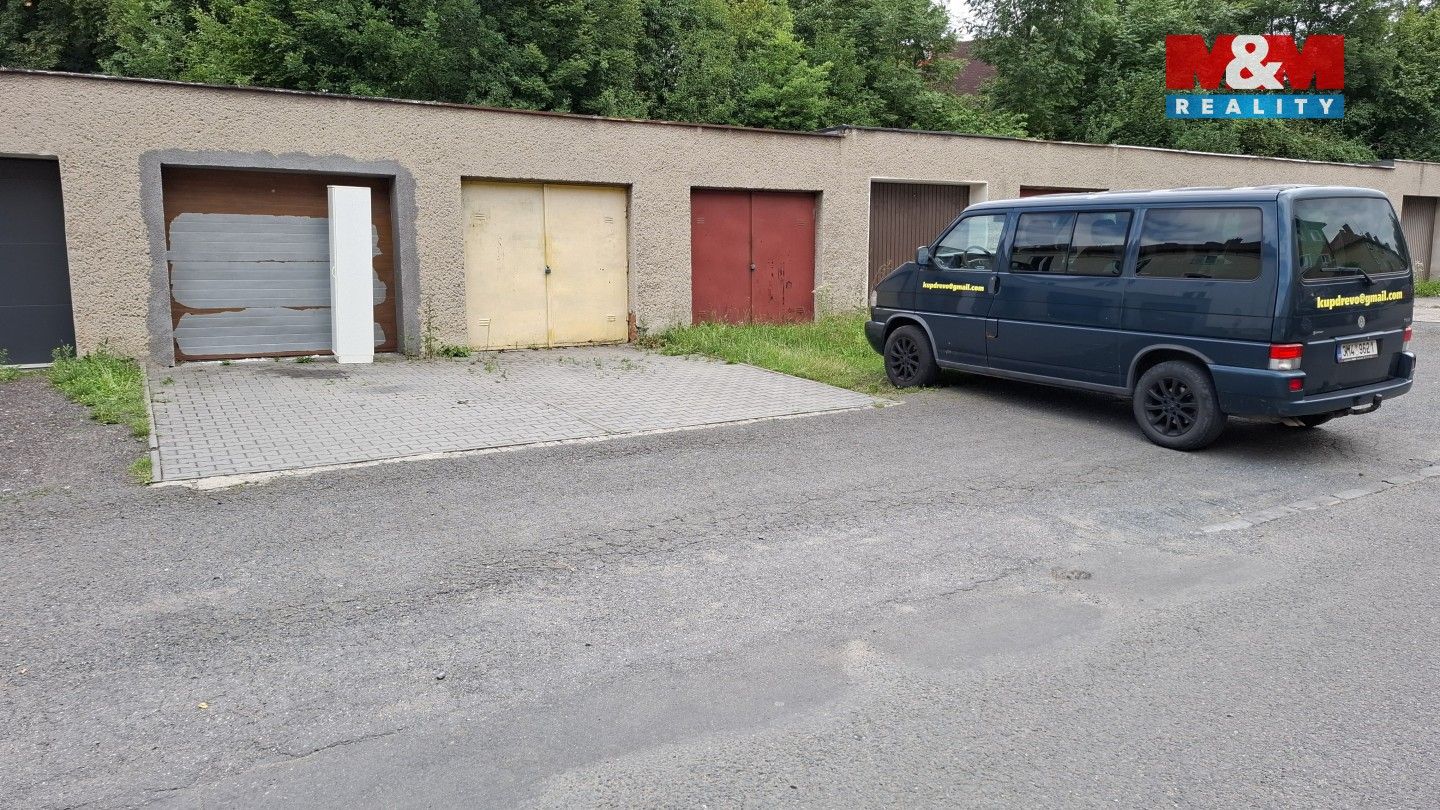 Prodej ostatní - Boženy Němcové, Rožnov pod Radhoštěm, 18 m²