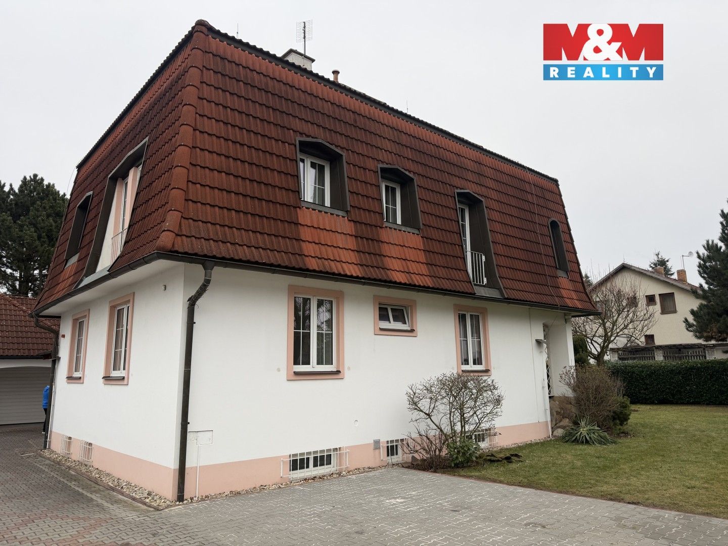 Pronájem rodinný dům - Kosatcová, Průhonice, 291 m²