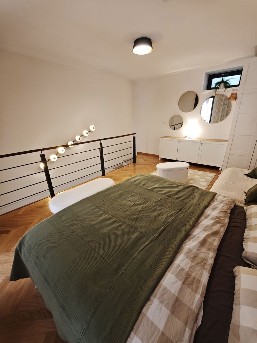Byty, Pernerova, Praha - Karlín, 46 m² - 1
