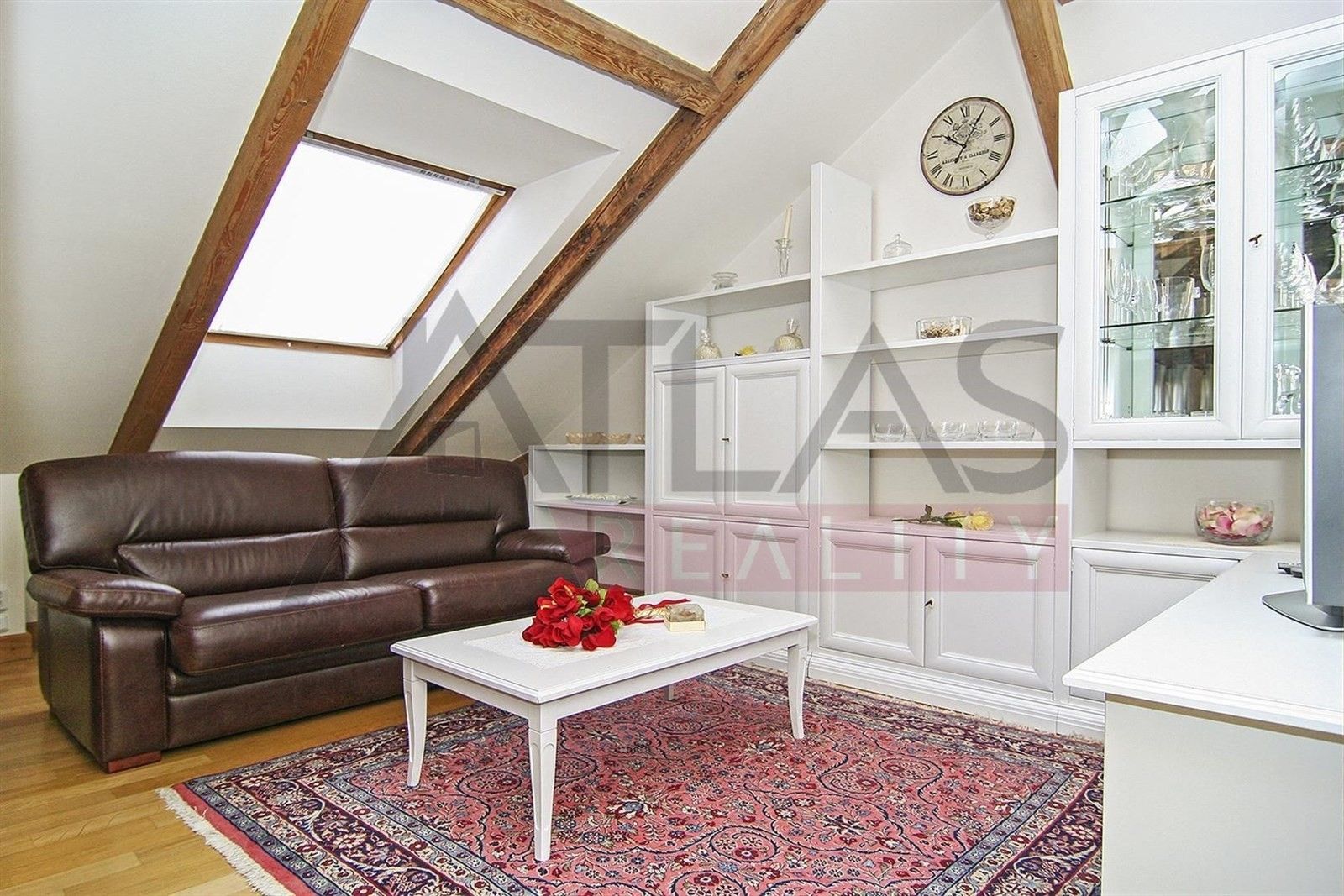 Pronájem byt 3+kk - Truhlářská, Praha, 128 m²