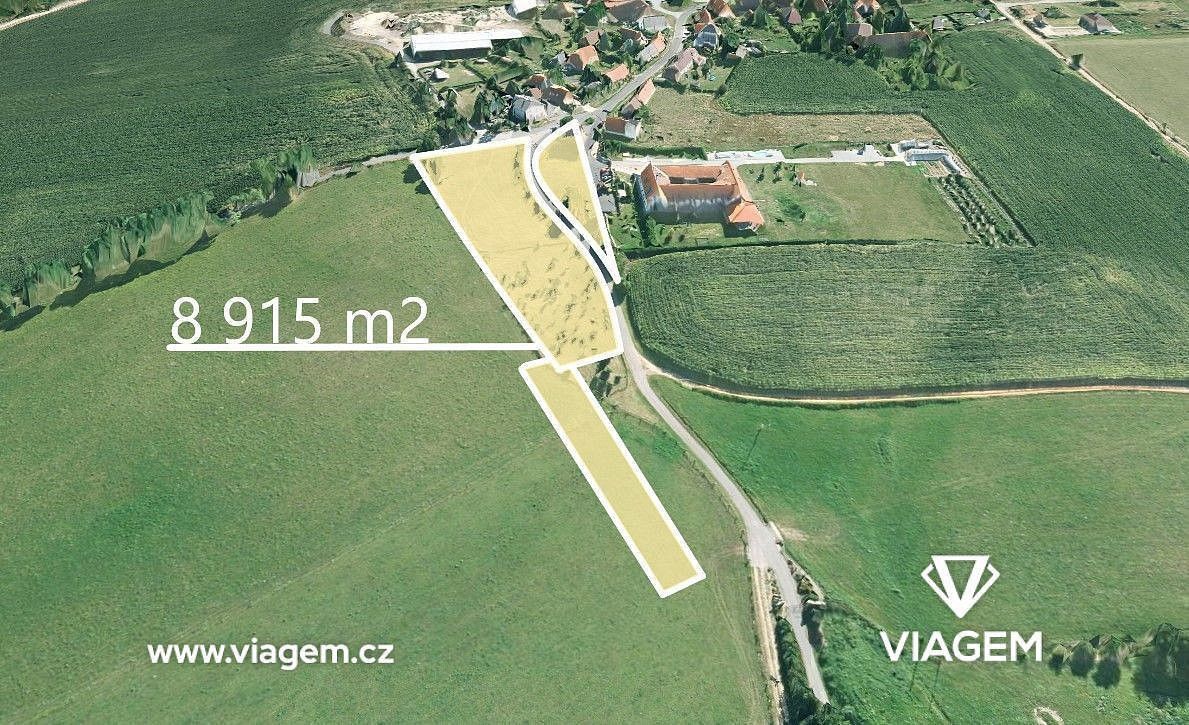 Zahrada, 3 136 m²