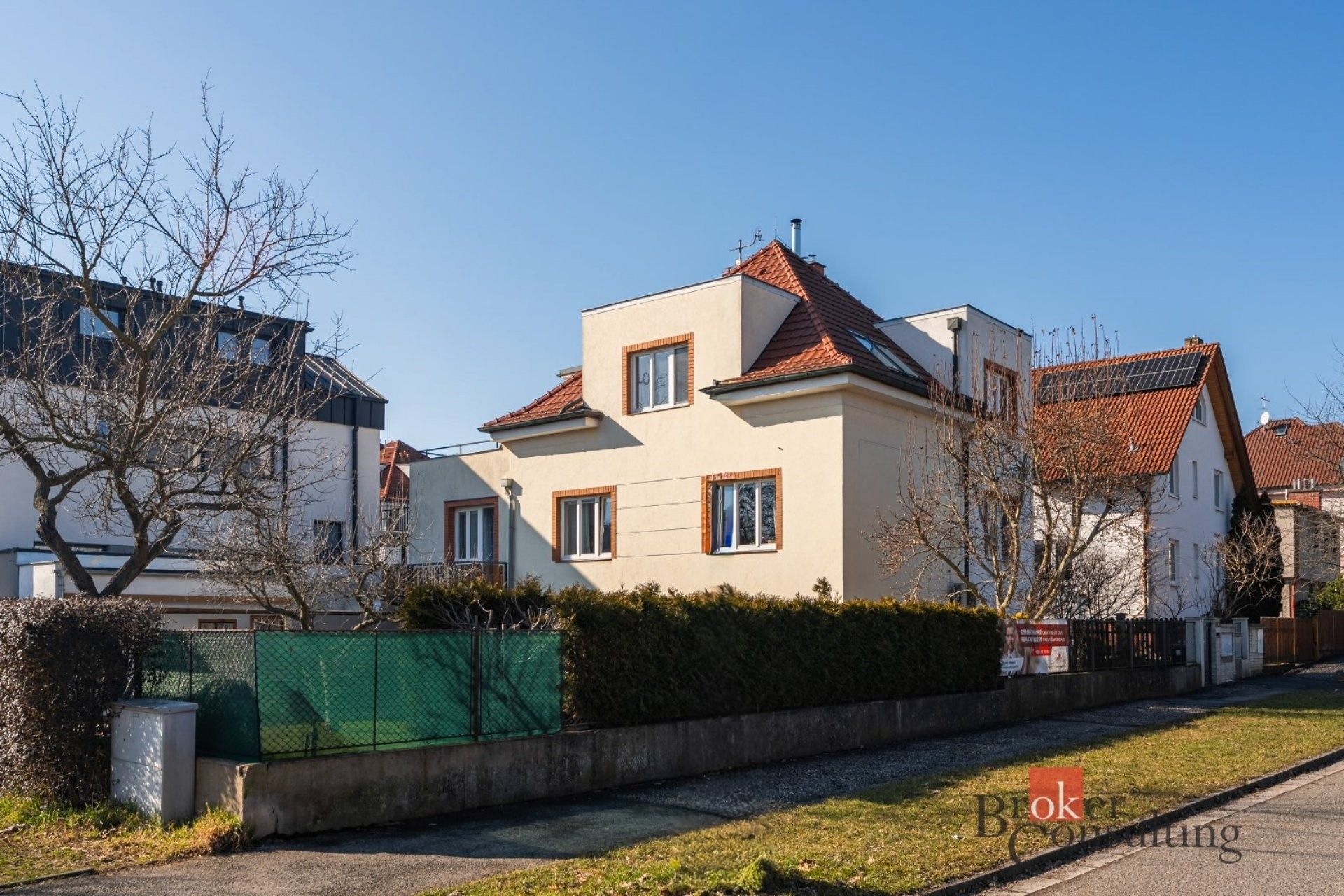 Prodej rodinný dům - Brandlova, Hradec Králové, 203 m²