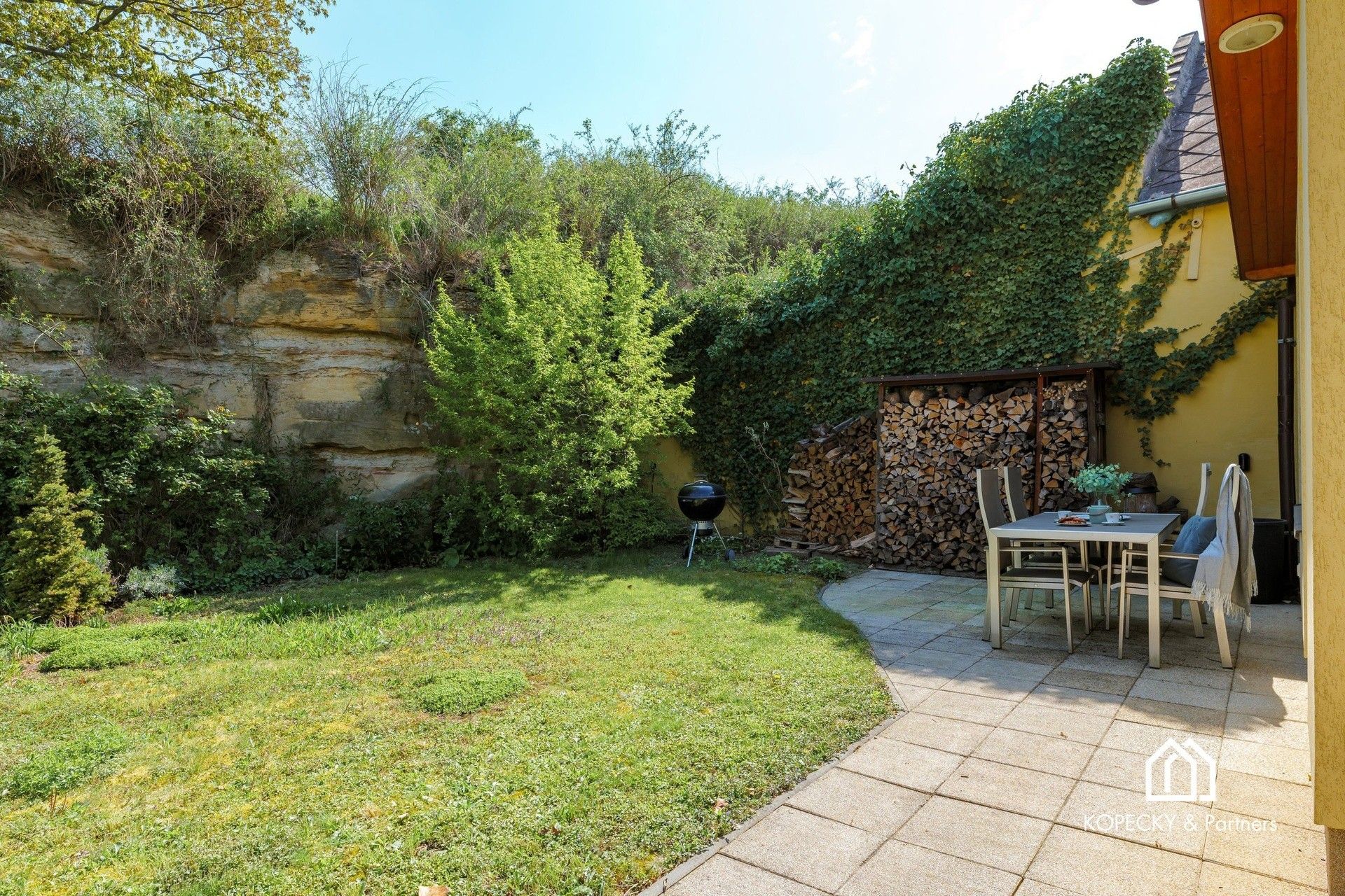 Prodej rodinný dům - Sluhy, 164 m² - 5