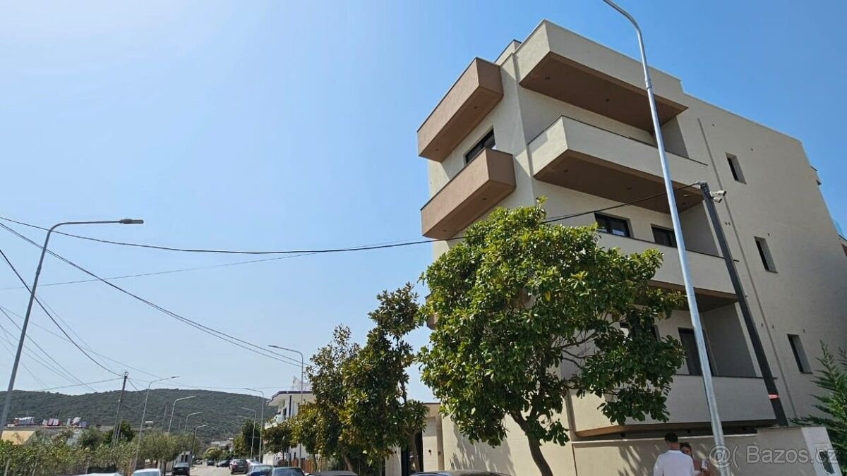 Prodej byt - 987 66, Zahraničí