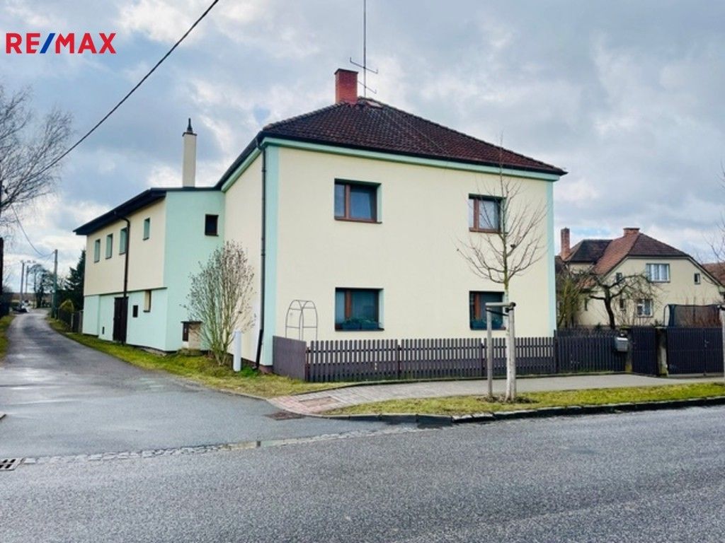 Prodej rodinný dům - Černilov, 249 m²