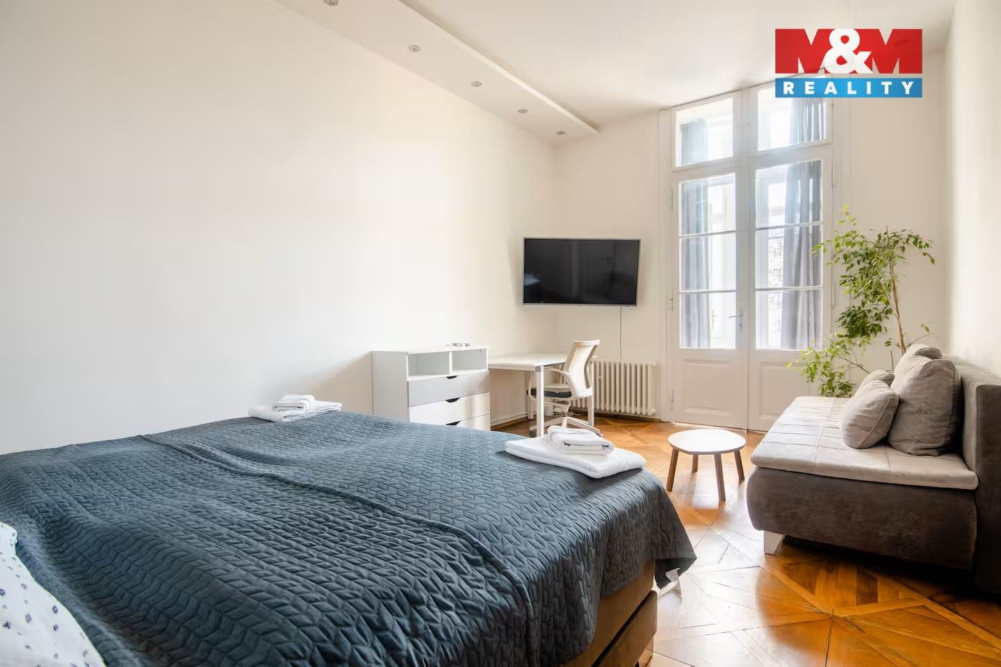Byt 2+kk · 49 m² · Dlážděná, Praha - 3