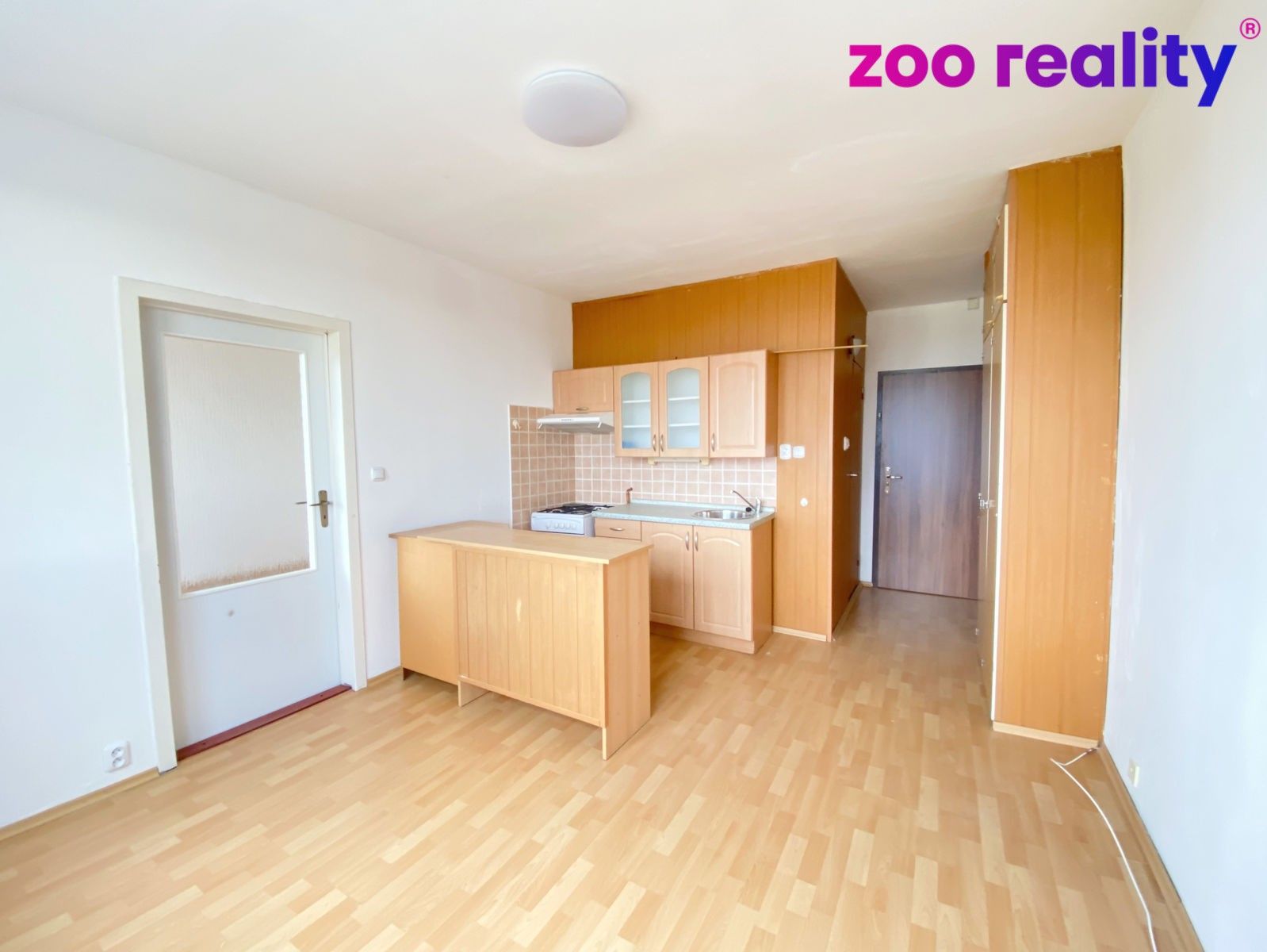 Pronájem byt 1+1 - Pionýrů, Jirkov, 35 m²