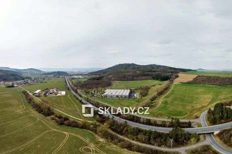 Sklady, Linhartice, 11 000 m² - 1
