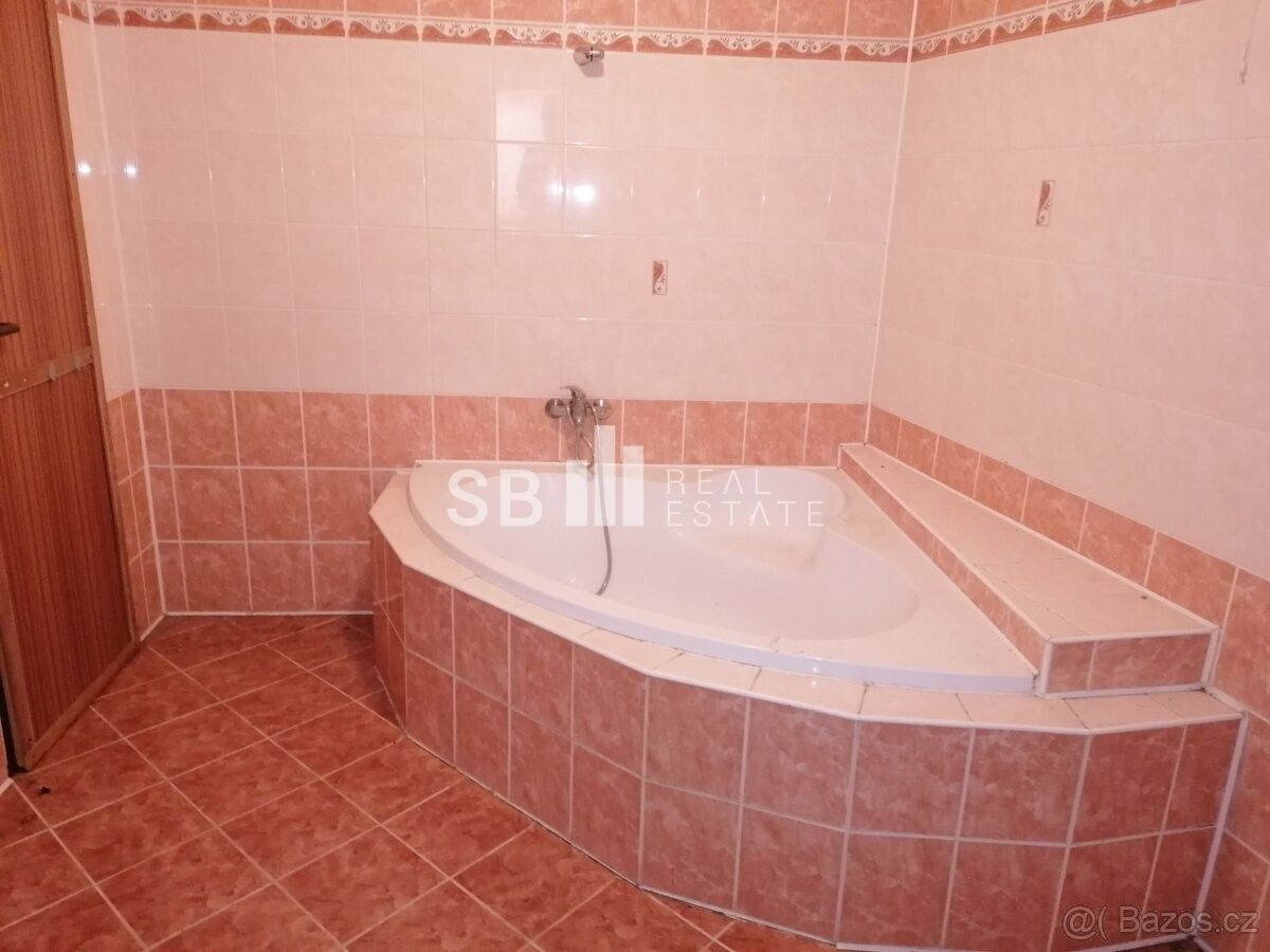 Prodej rodinný dům - Smržice, 798 17