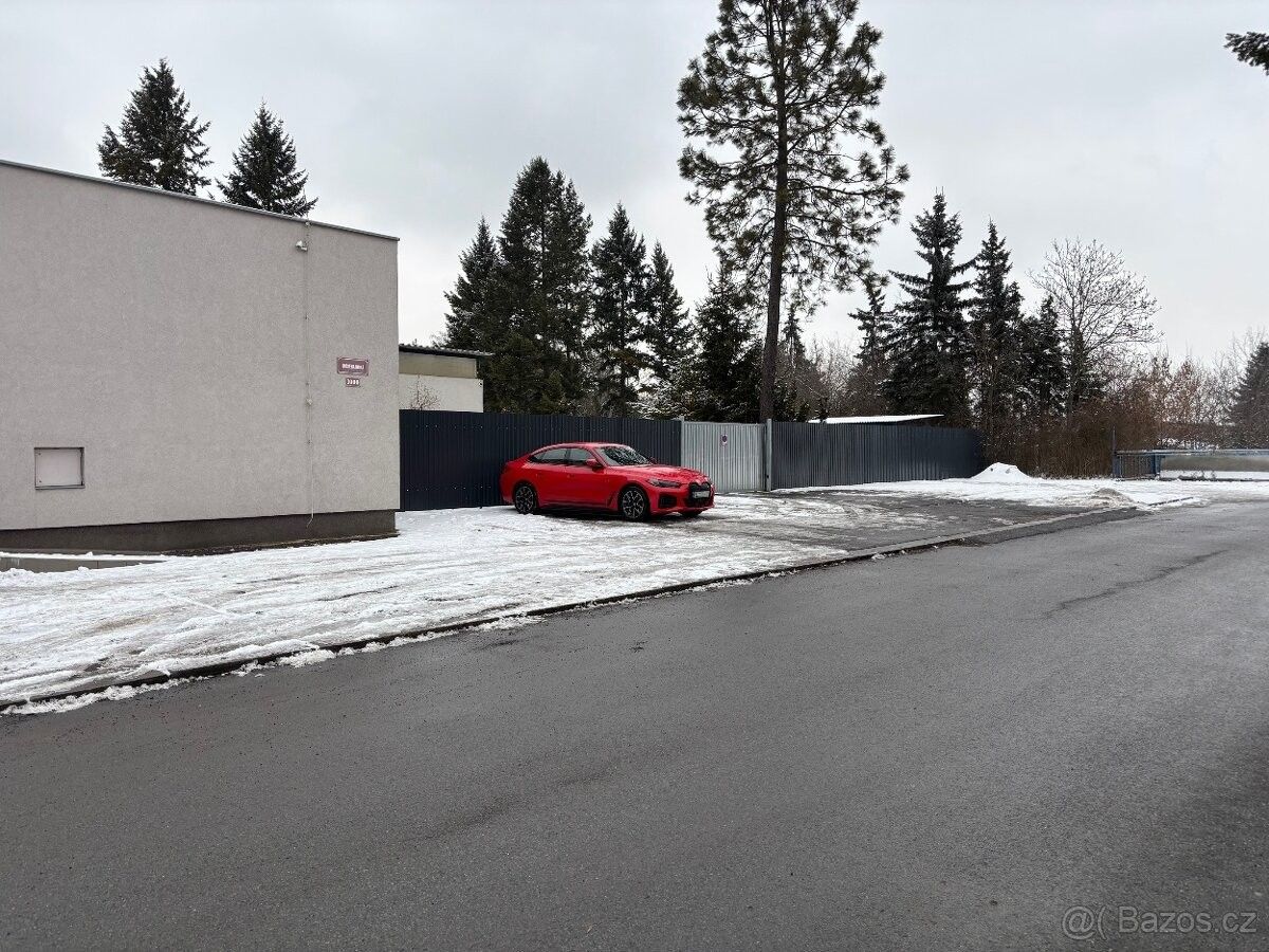 Pronájem obchodní prostory - Kladno, 272 03