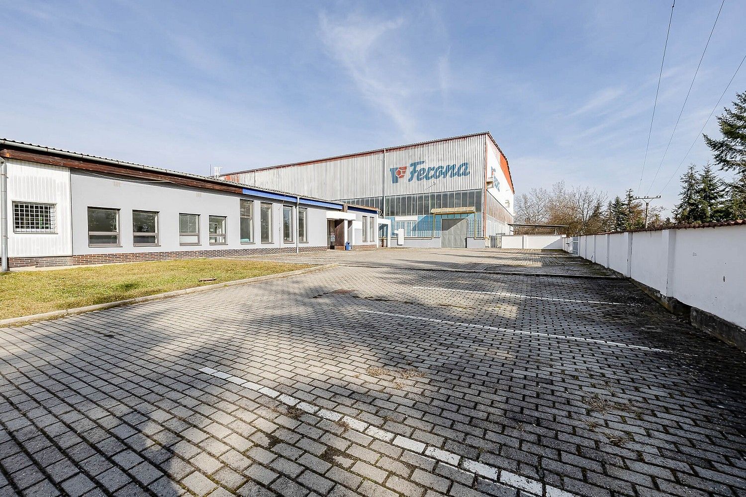 Pronájem obchodní prostory - Staré Město, okres Uherské Hradiště, Zlínský kraj, 299 m² - 1