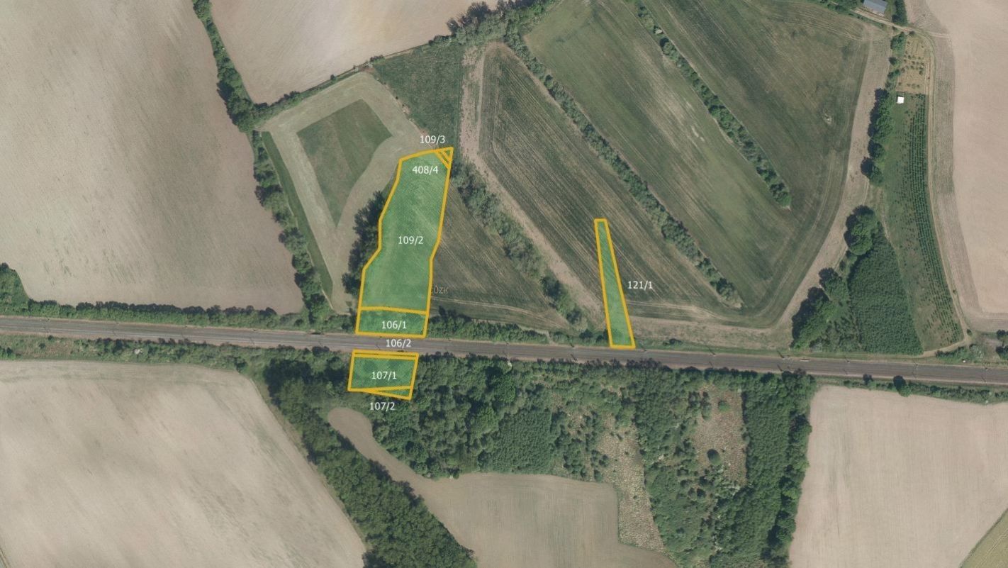 Prodej zemědělský pozemek - Pardubice