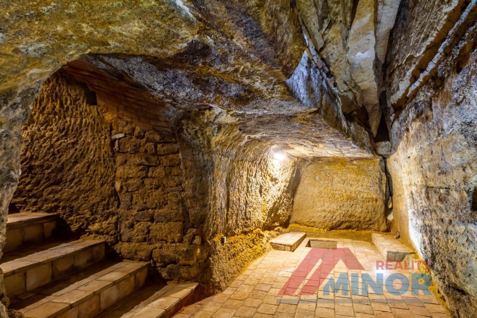 Pronájem komerční - Soukenická, Slaný, 77 m²