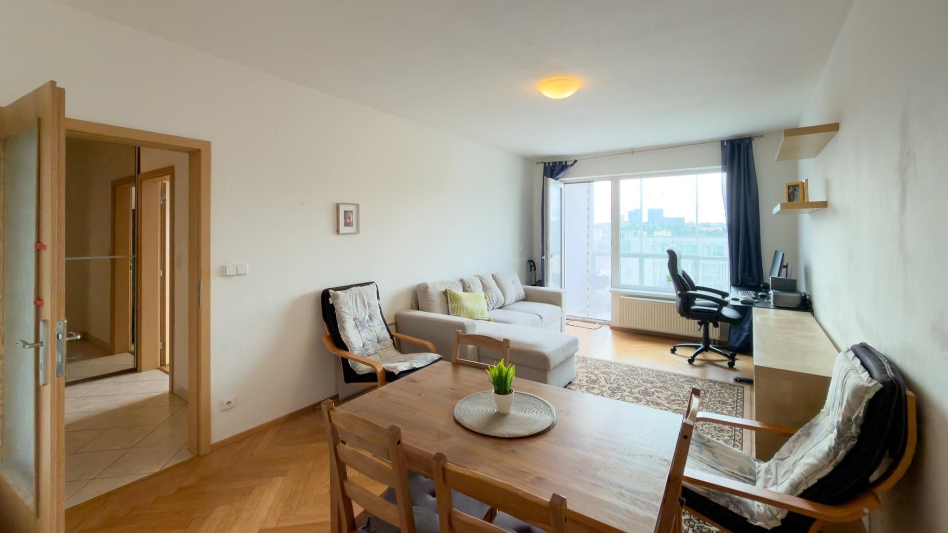 2+kk, V dolině, Praha, 49 m² - 1
