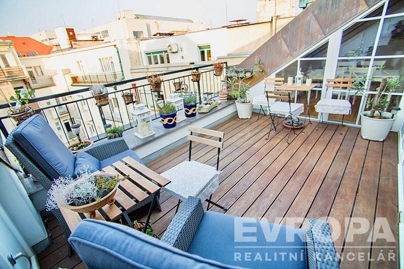 5+kk, Pplk. Sochora 738, Praha Holešovice, 240 m² - 2