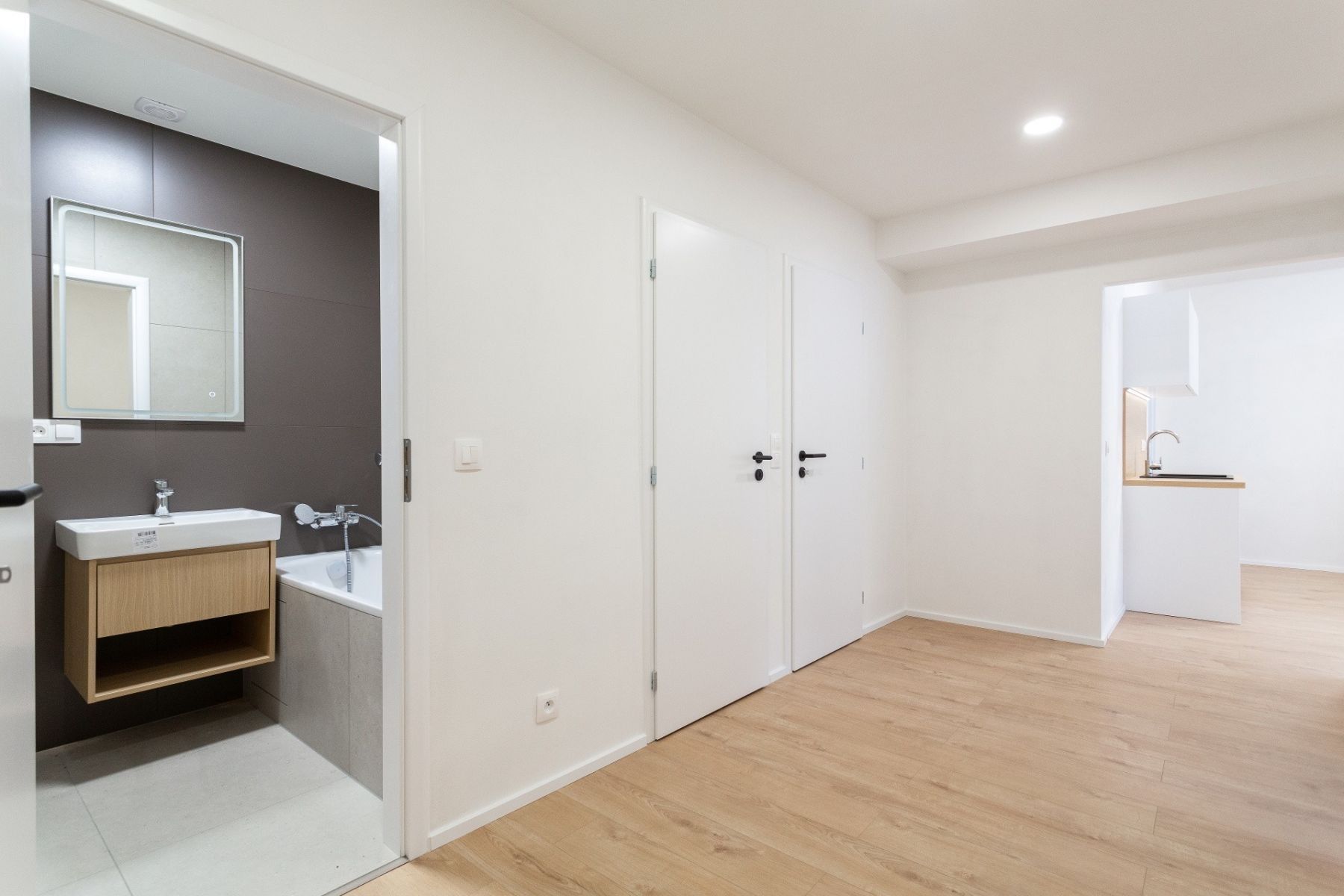 3+kk, Nučická, Praha - Strašnice, 70 m² - 1