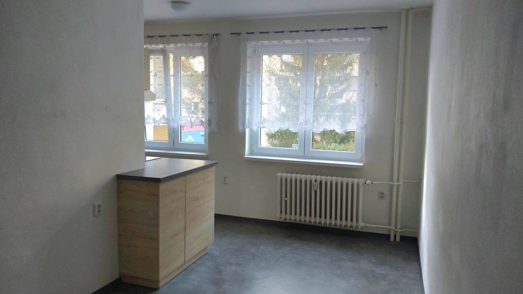 Pronájem byt 4+kk - Svojšovická, Praha - Záběhlice, 78 m² - 2